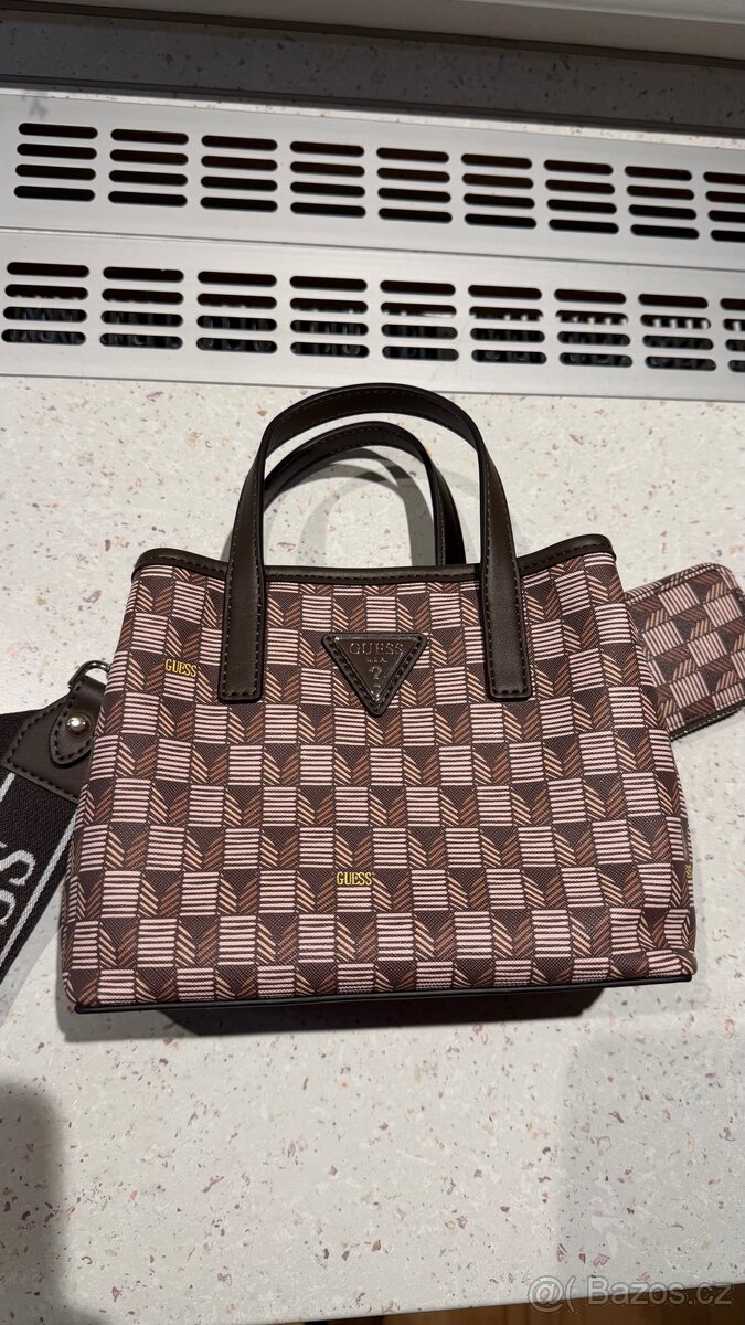 Kabelka Guess - 2