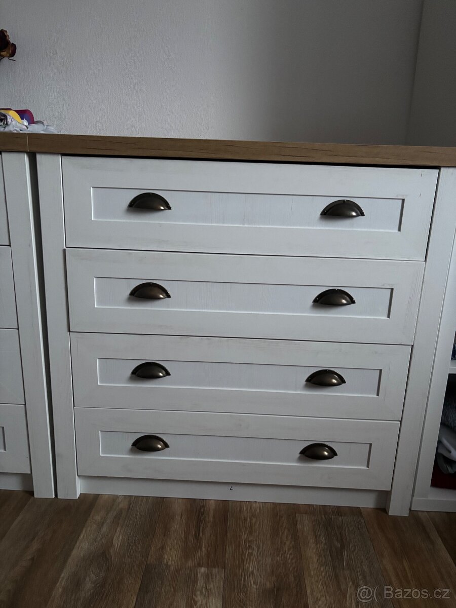 Šuplíková komoda - 2