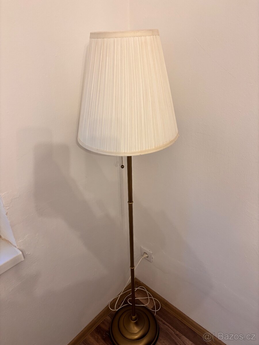 Stojací lampa - 2