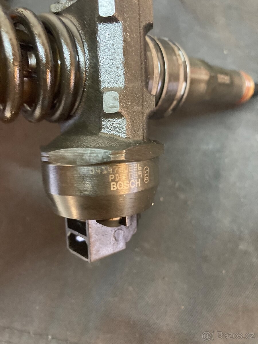 Vstrikovace, vstriky Audi A4 BKE - 2