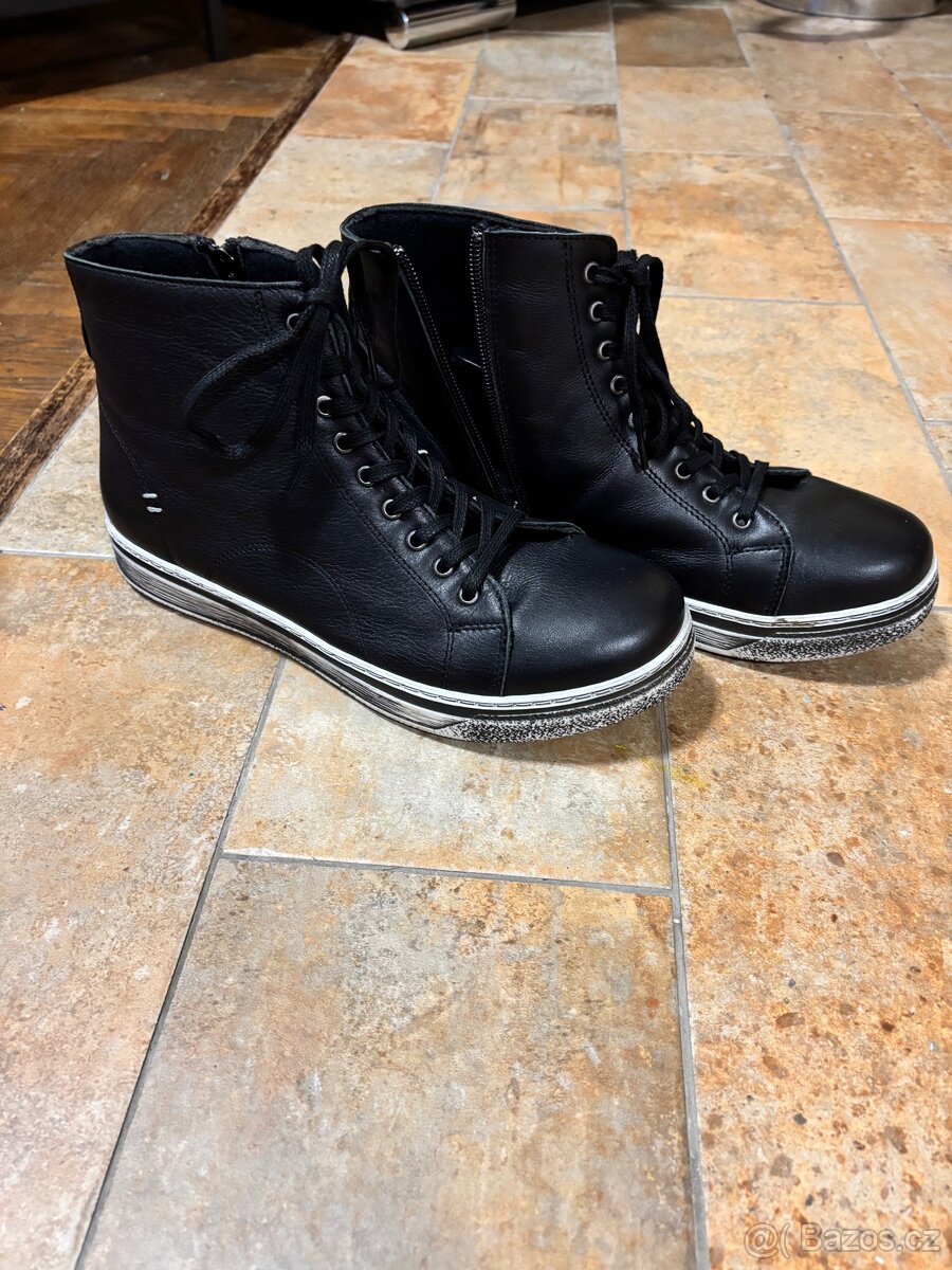 Kožené kotnikove boty - 2