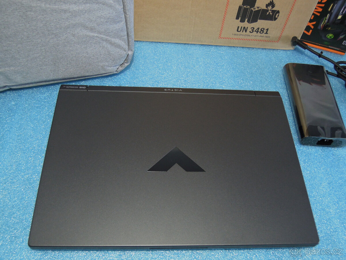 Ultra Herní HP Victus 15 Intel 12500H RTX 4060 1TB Záruka - 2