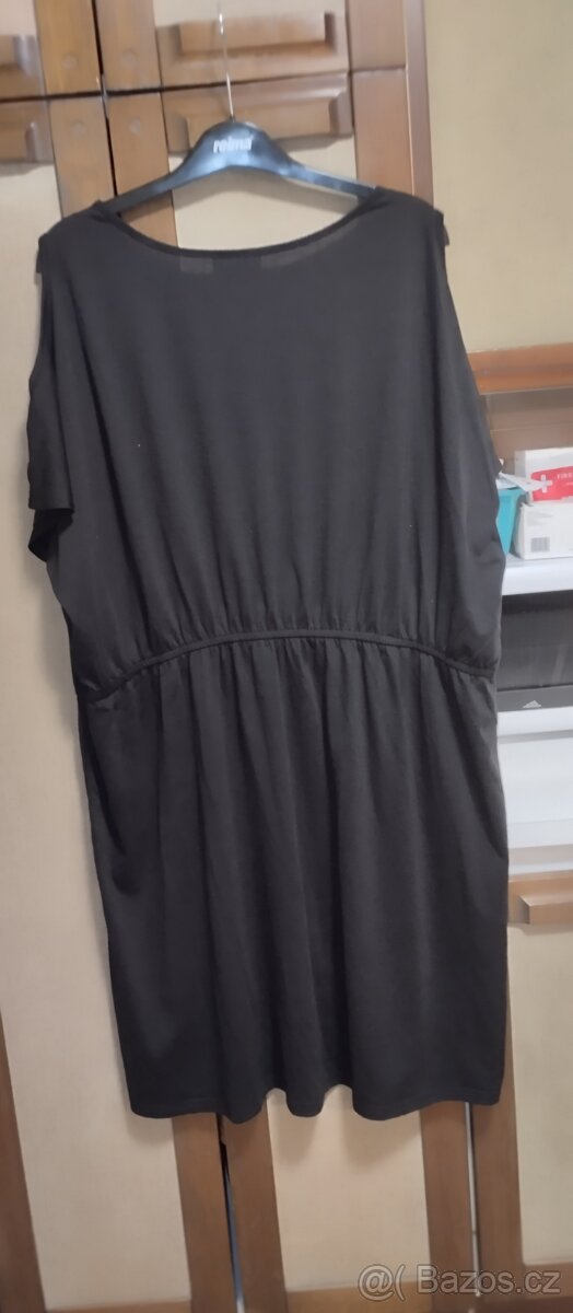 Černé šaty - 2