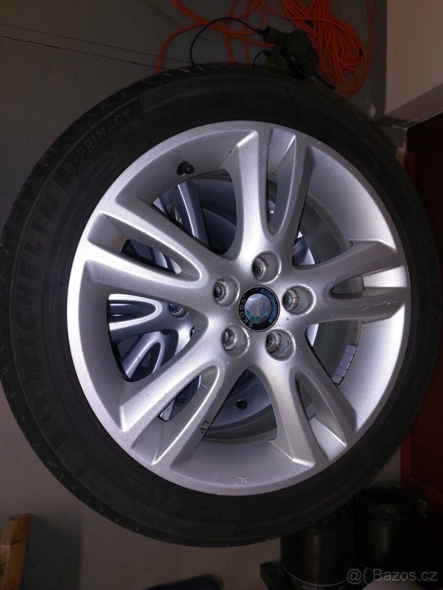 ALU disky Roomster - 2