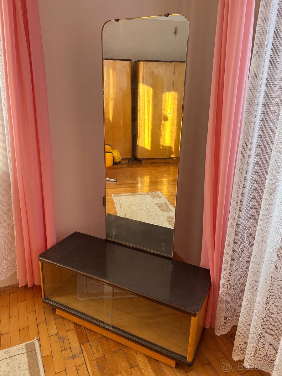 Nábytková sestava - retro ložnice - 2