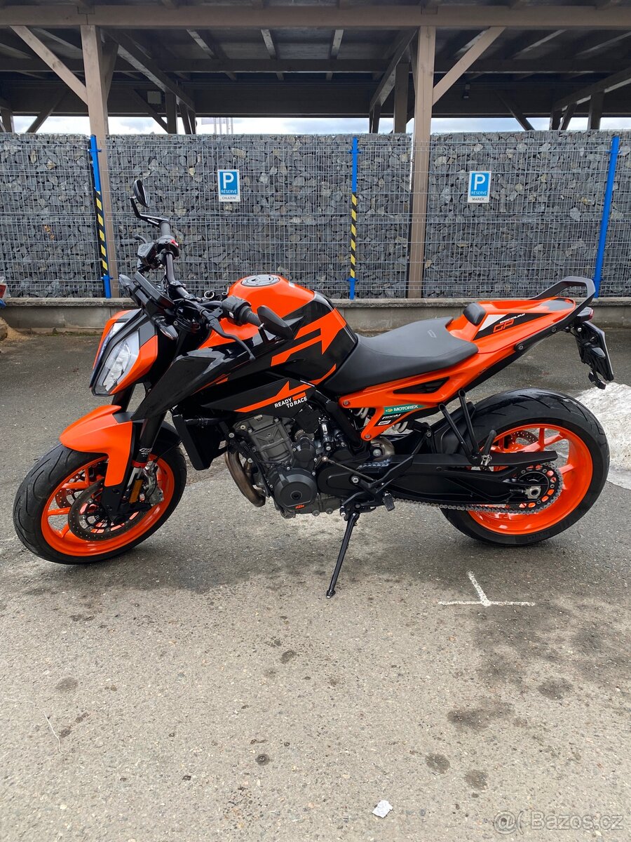 KTM 890 DUKE GP - 2