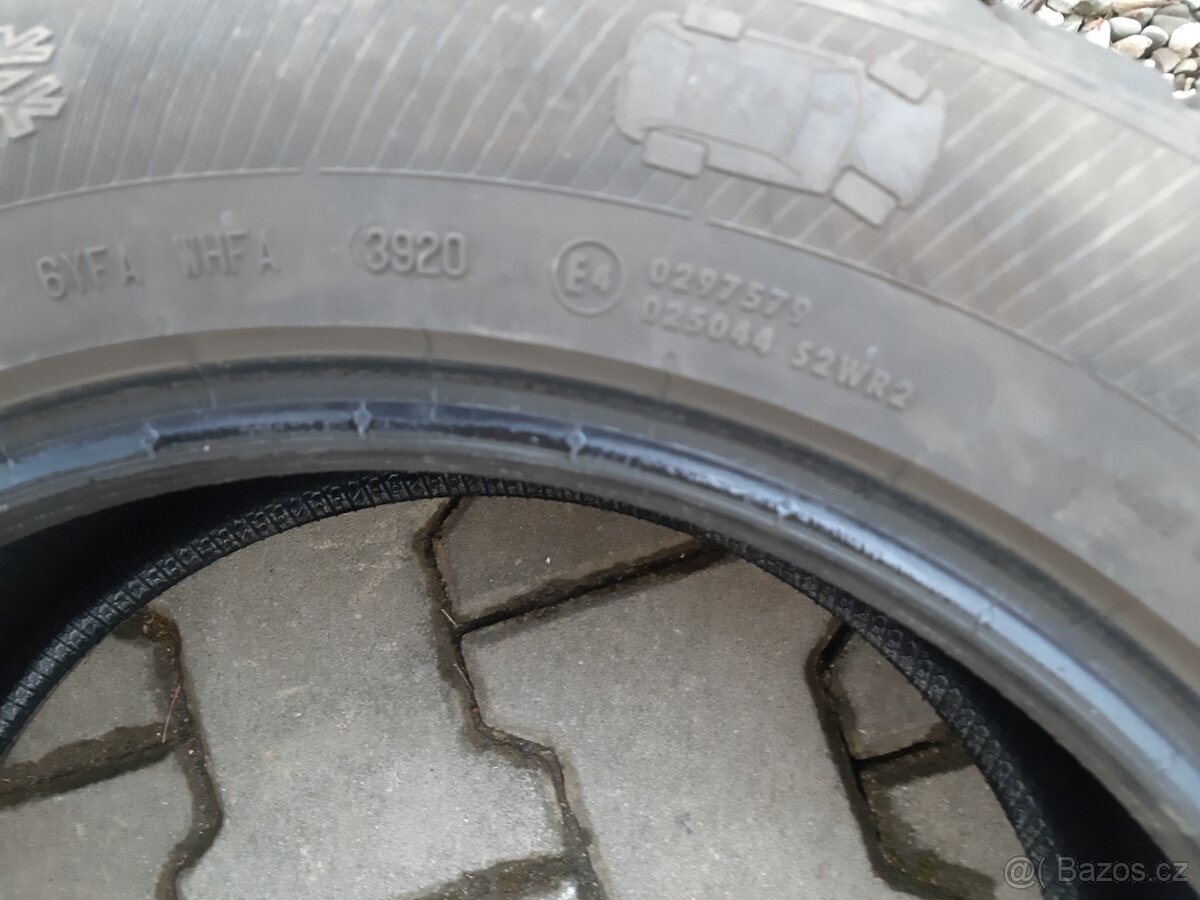 Pneu 235/55/R17 XL RP Winter Platin - 2
