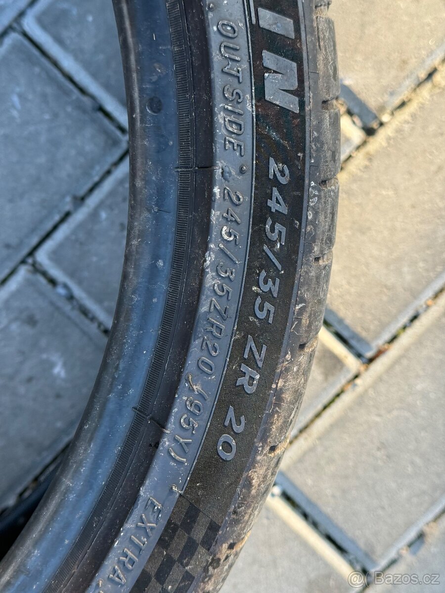 Letní pneu Michelin 245/35/20 - 2