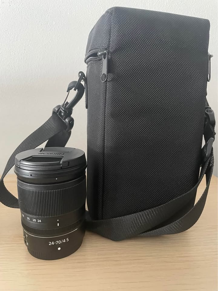 Nikon Z 24-70 mm f/4 S - 2