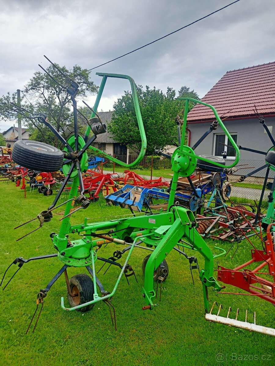 Obraceč sena Deutz-Fahr 5,2 m - 2