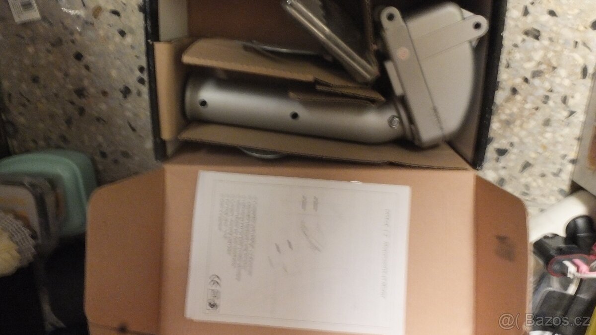 SATELITNÍ MOTOR - 2