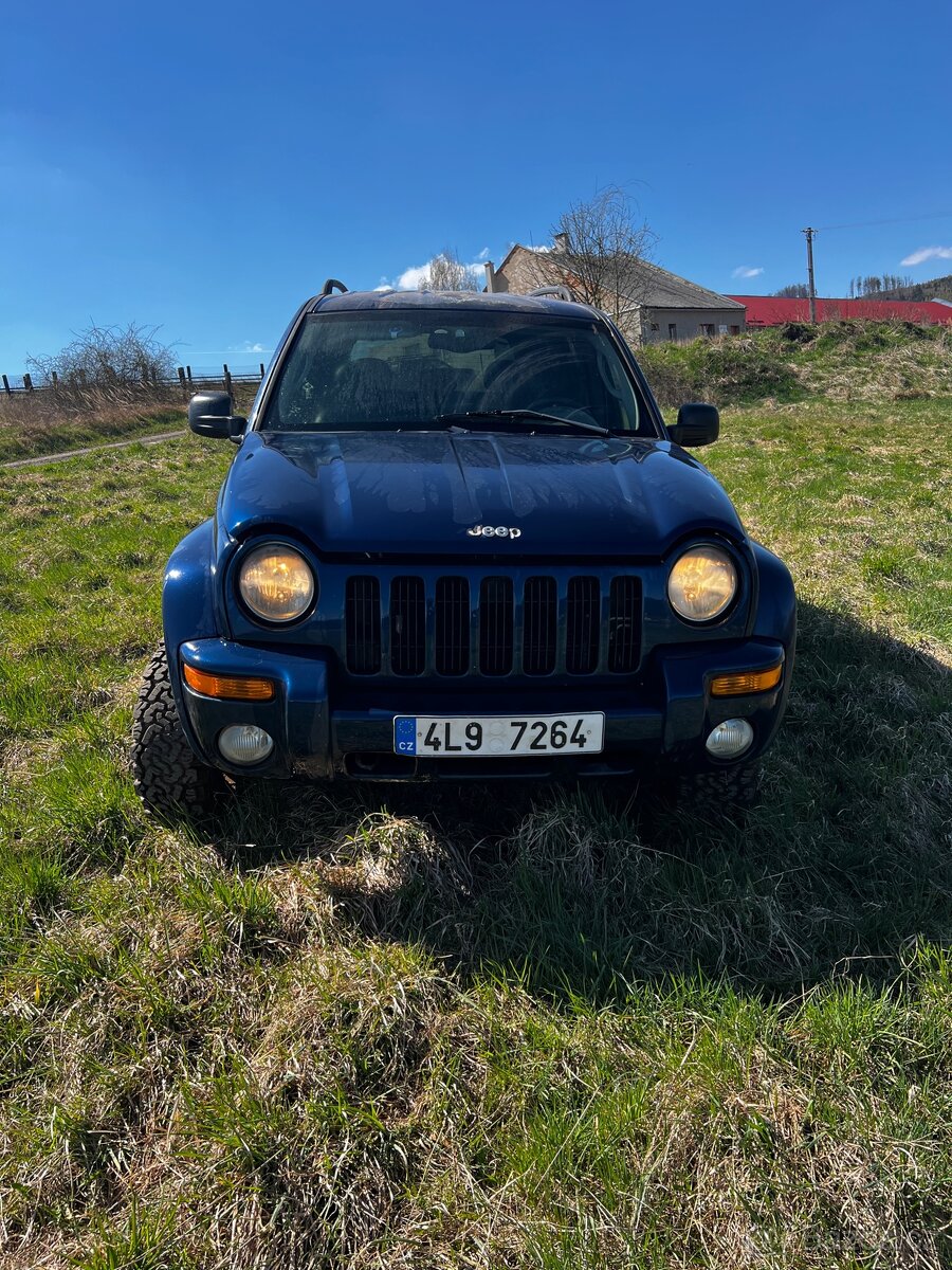 Jeep cheroke 2.8 crd - 2