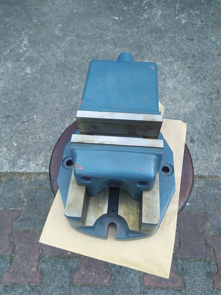 Strojní svěrák - 2