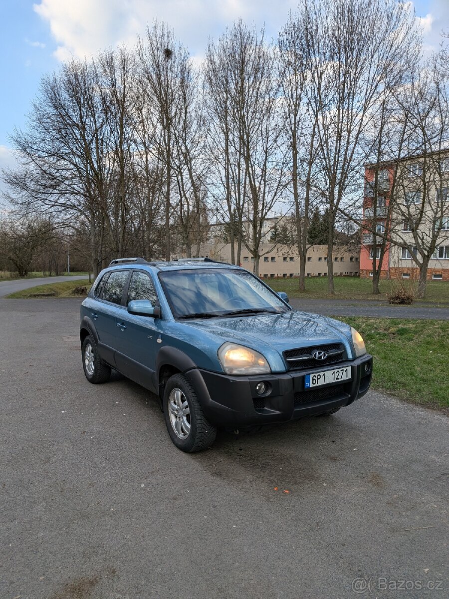 Hyundai Tucson - 2