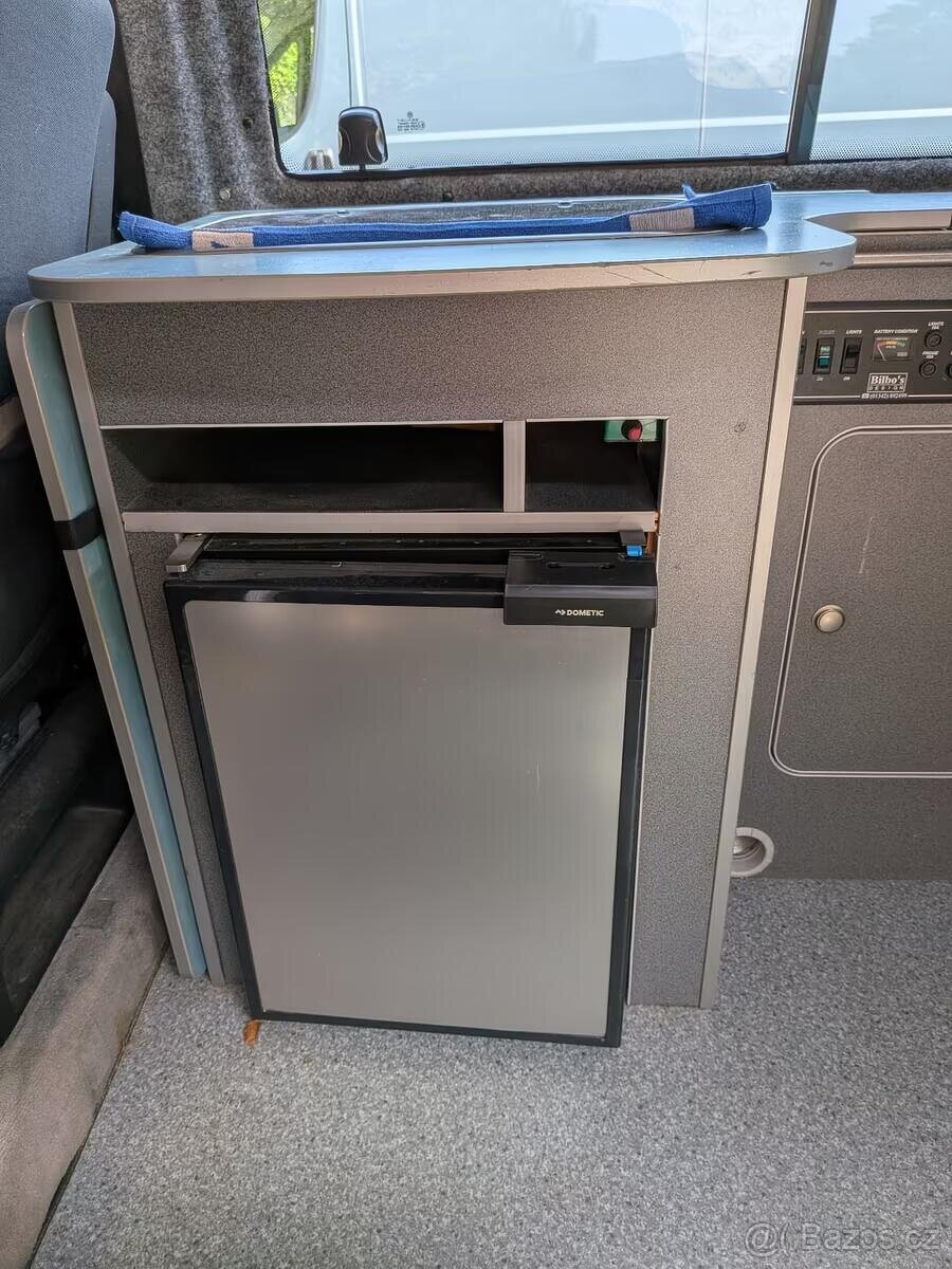 Volkswagen T4 2,5tdi 75kw - 2