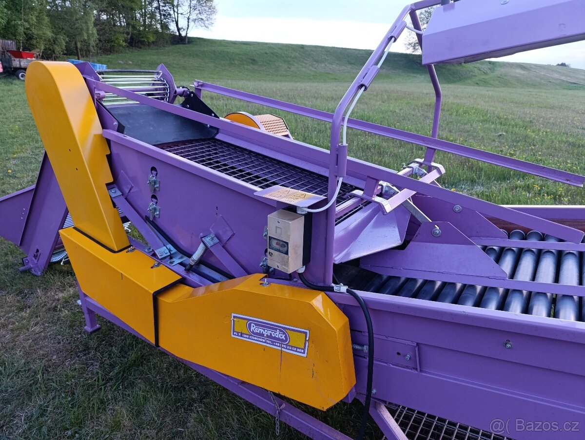 Třidička brambor a cibule REMPRODEX M 616 - 2