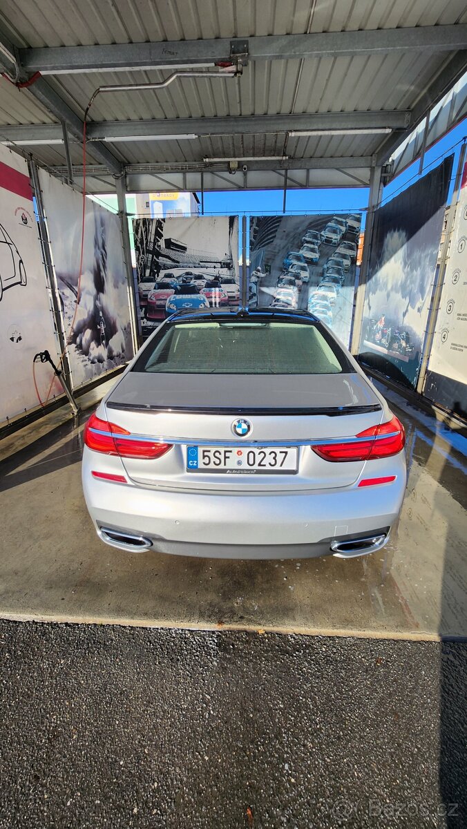 BMW 750 LD Carbon Core - 2