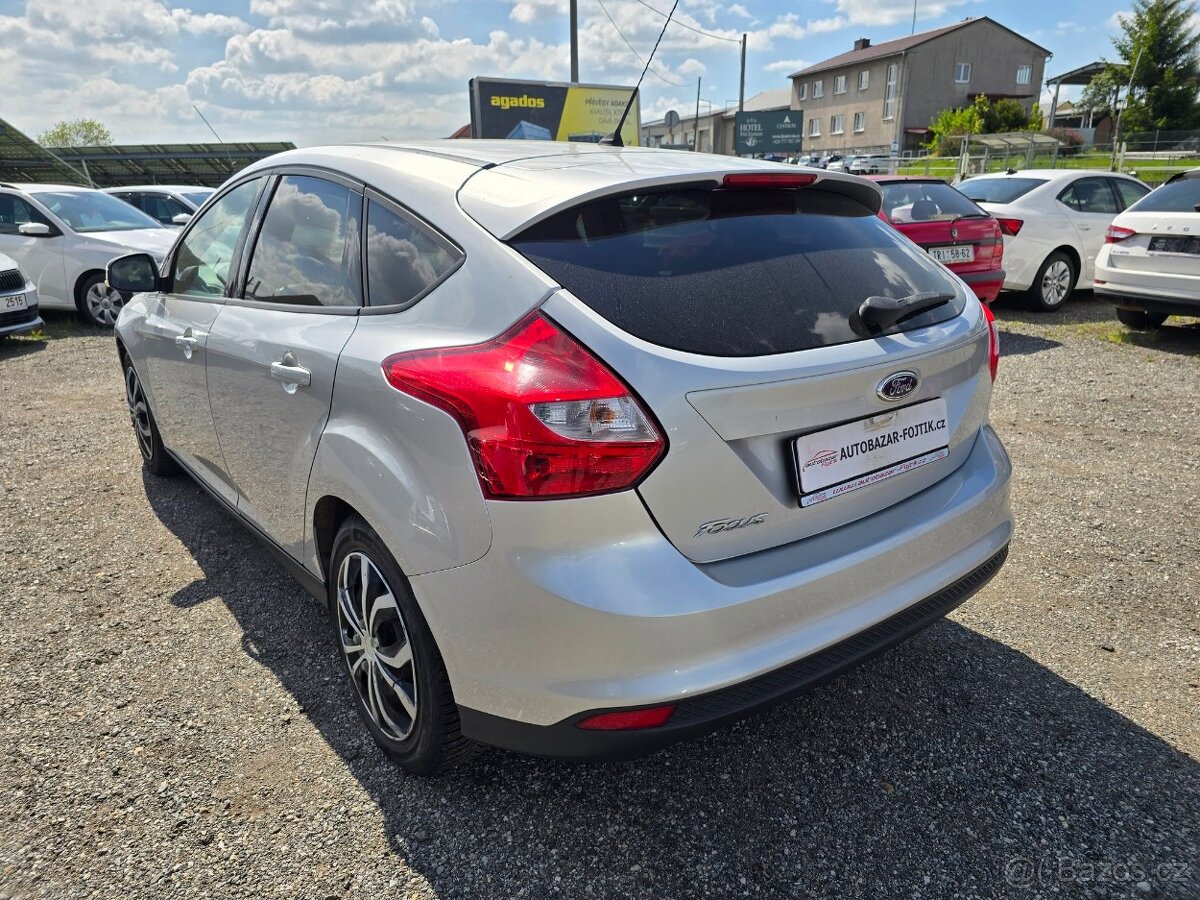 FORD FOCUS 1.6 benzin - 2