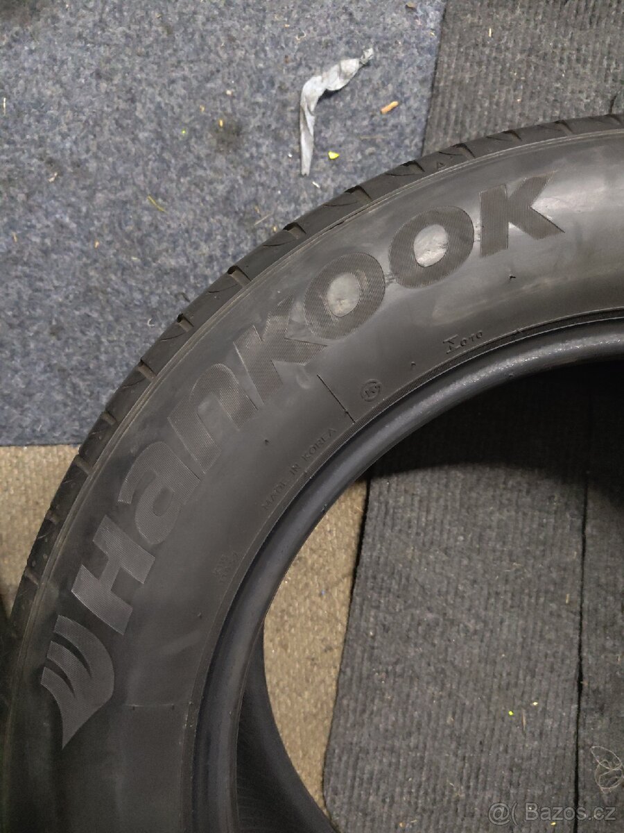 Pneu Hankook 245/55 R17 102W - 2