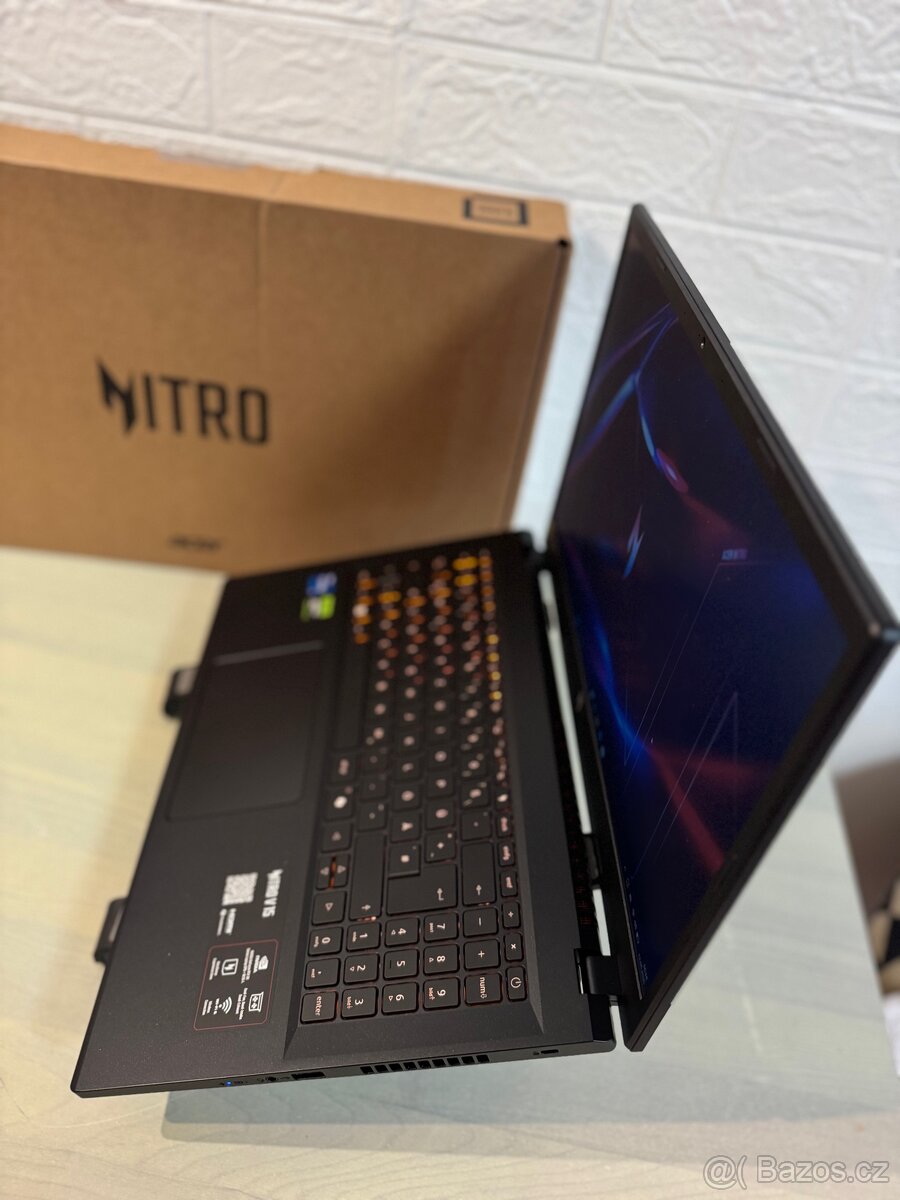 Acer Nitro RTX 5060 I7 Nový - 2