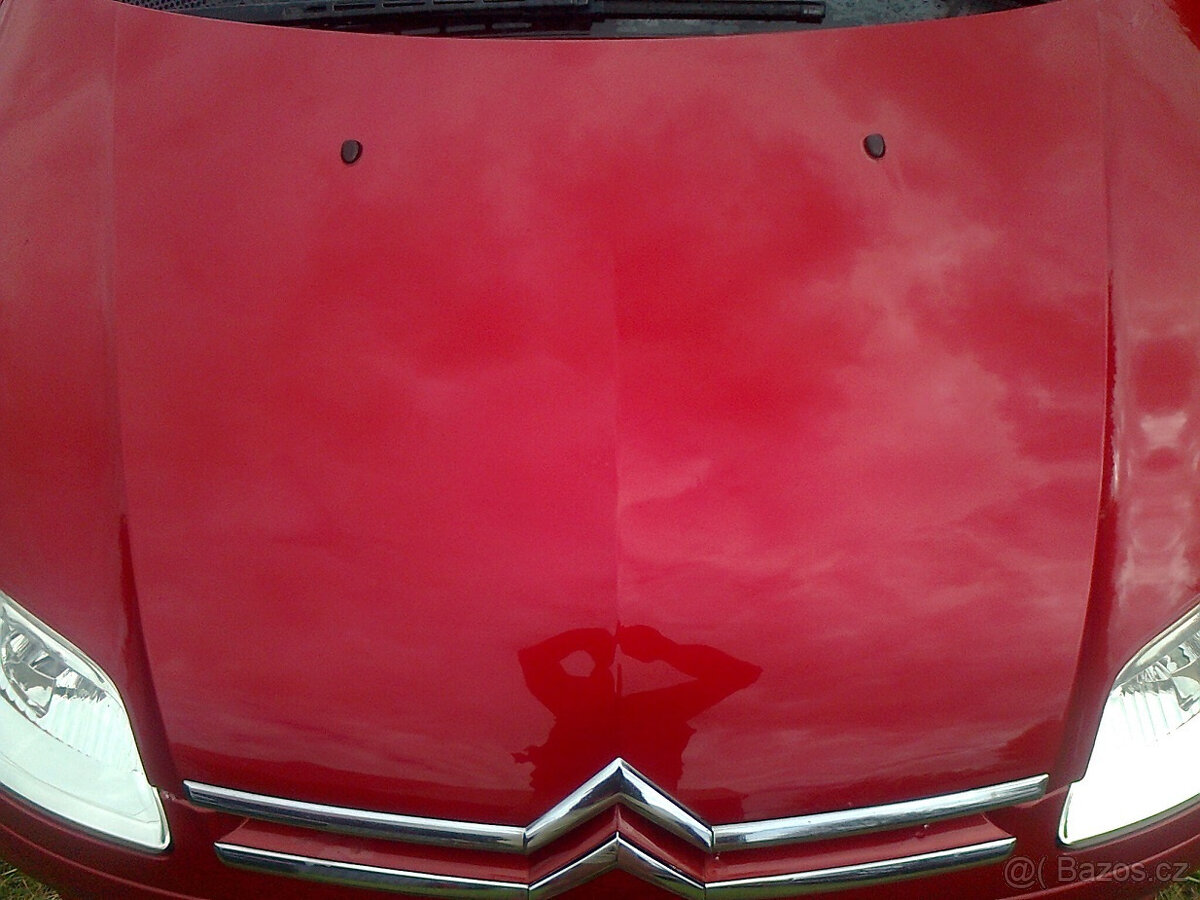 Citroen C4, kapota, do r.8/2008, červ.metal.,colorcode EKQD - 2