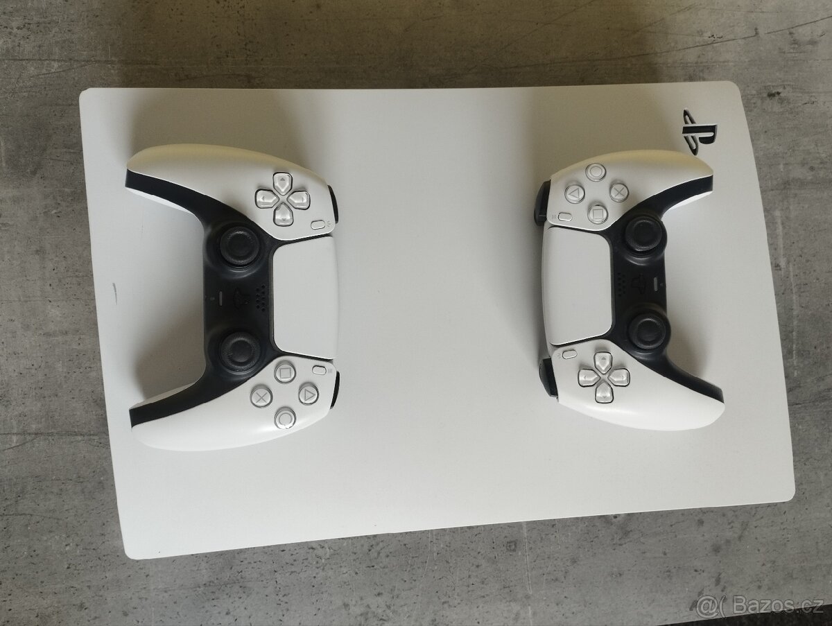 PlayStation 5 s mechanikou + hry PS4/PS5 - 2