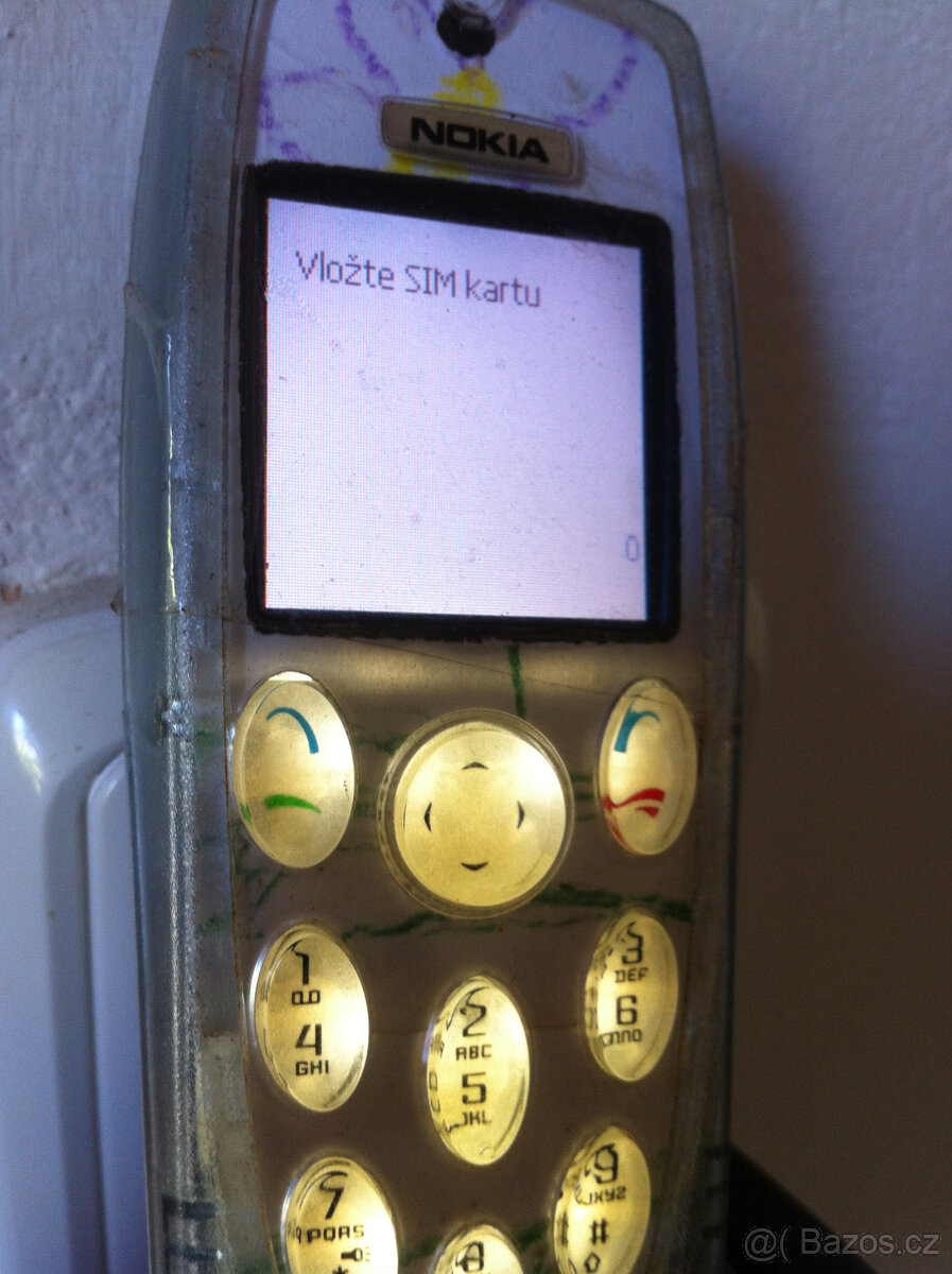 Stylový telefon NOKIA 3200 - 2