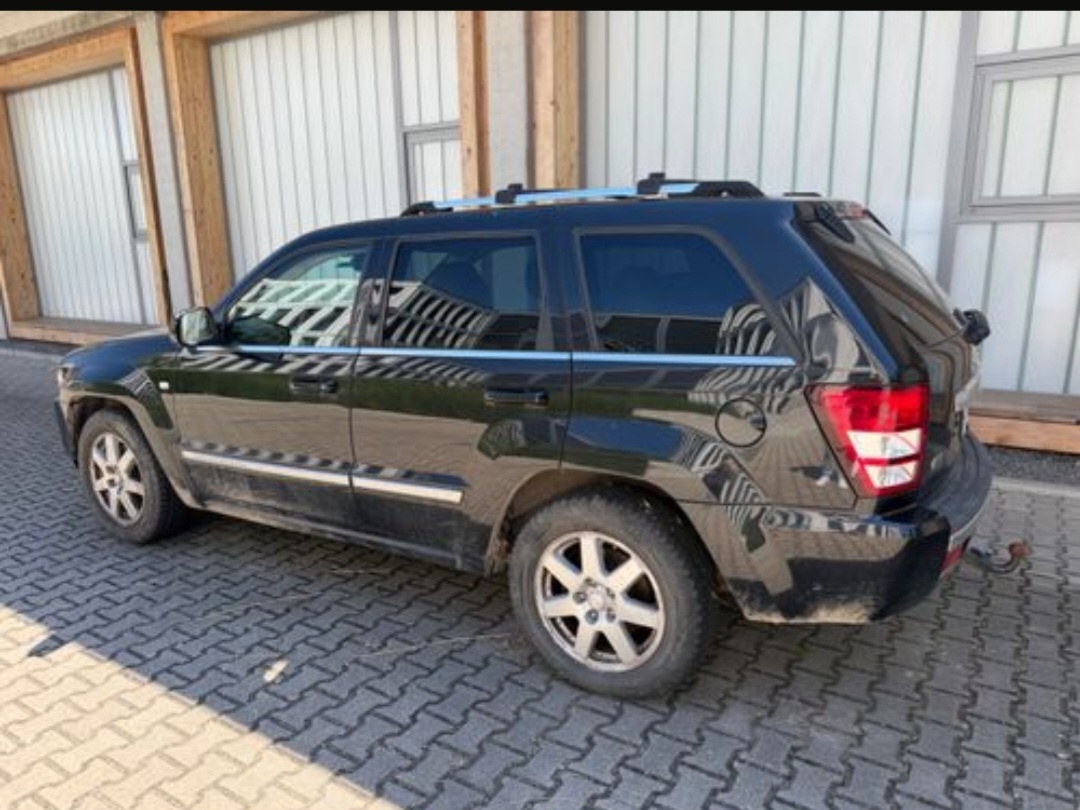 Jeep grand cherokee 5,7 Hemi Overland - 2