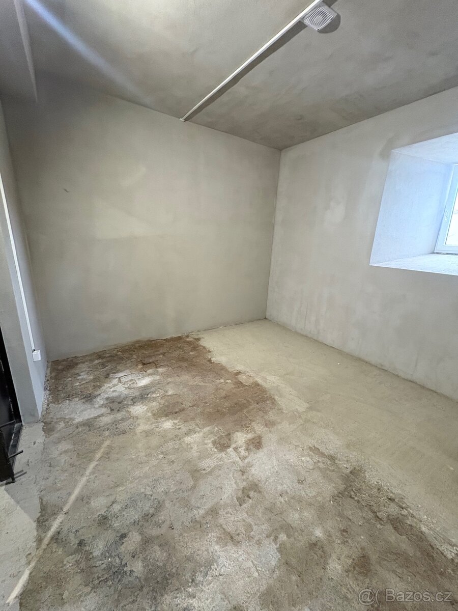 Pronájem skladu 16m2 - 2