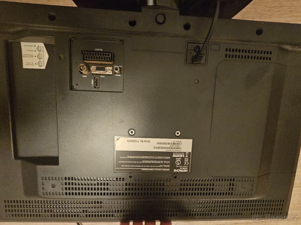 Televize Hitachi - 2