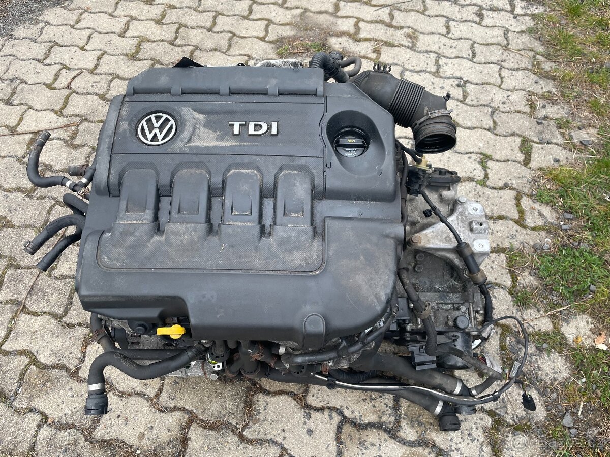 VW Golf 7 kombi 2014 CRKB,PYS, LH5X - 2
