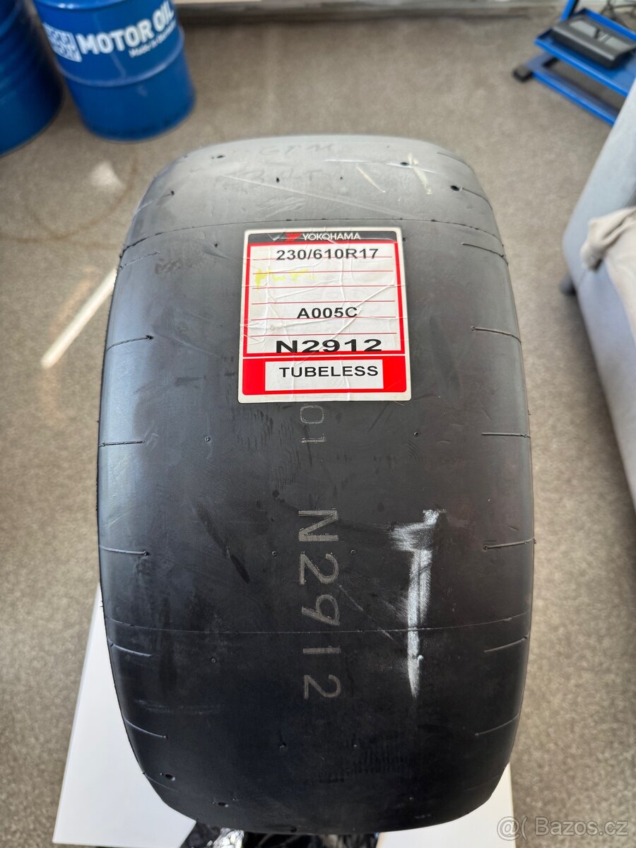 Slick R17 - 2