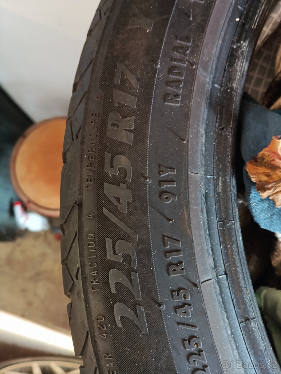 Letní pneumatiky 225/45 R17 - 2