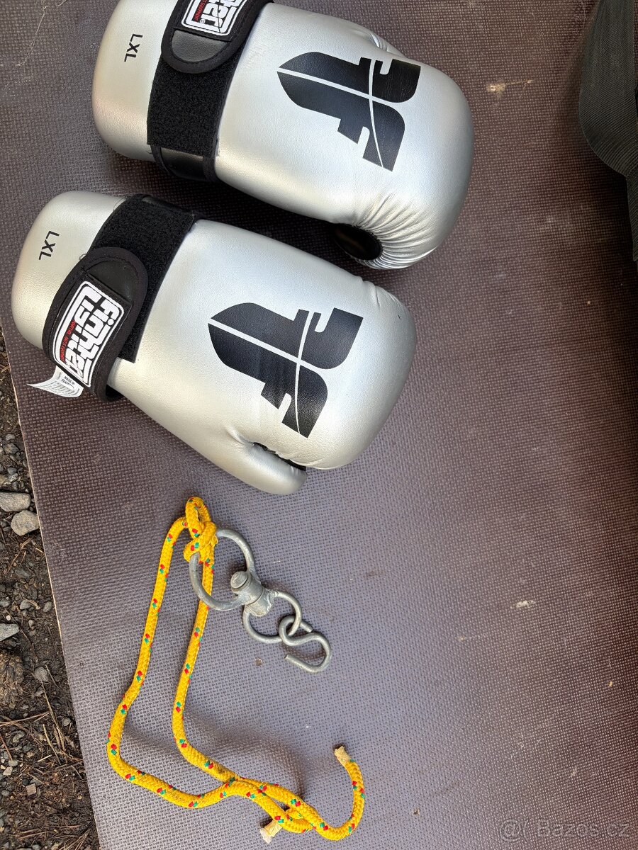 boxovací pytel - boxerský set - 2