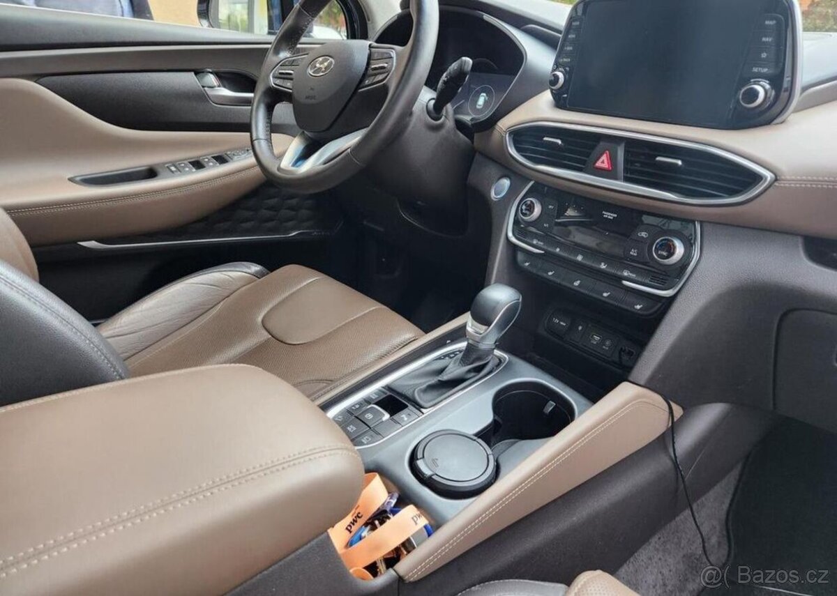 Hyundai Santa Fe 2.2-PREMIUM-PANORAMA-7 MÍST - 2