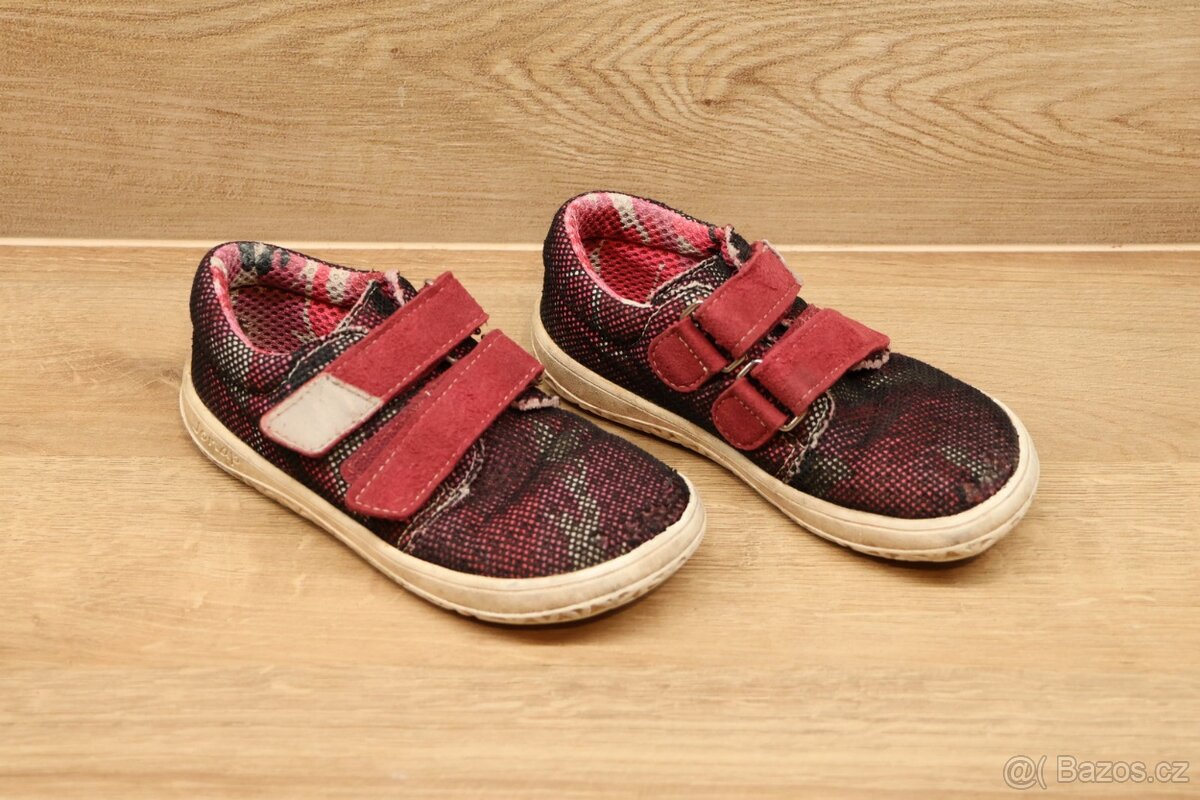 Barefoot Jonap 27 - 2