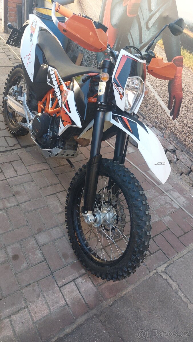 KTM 690 Enduro R - 2