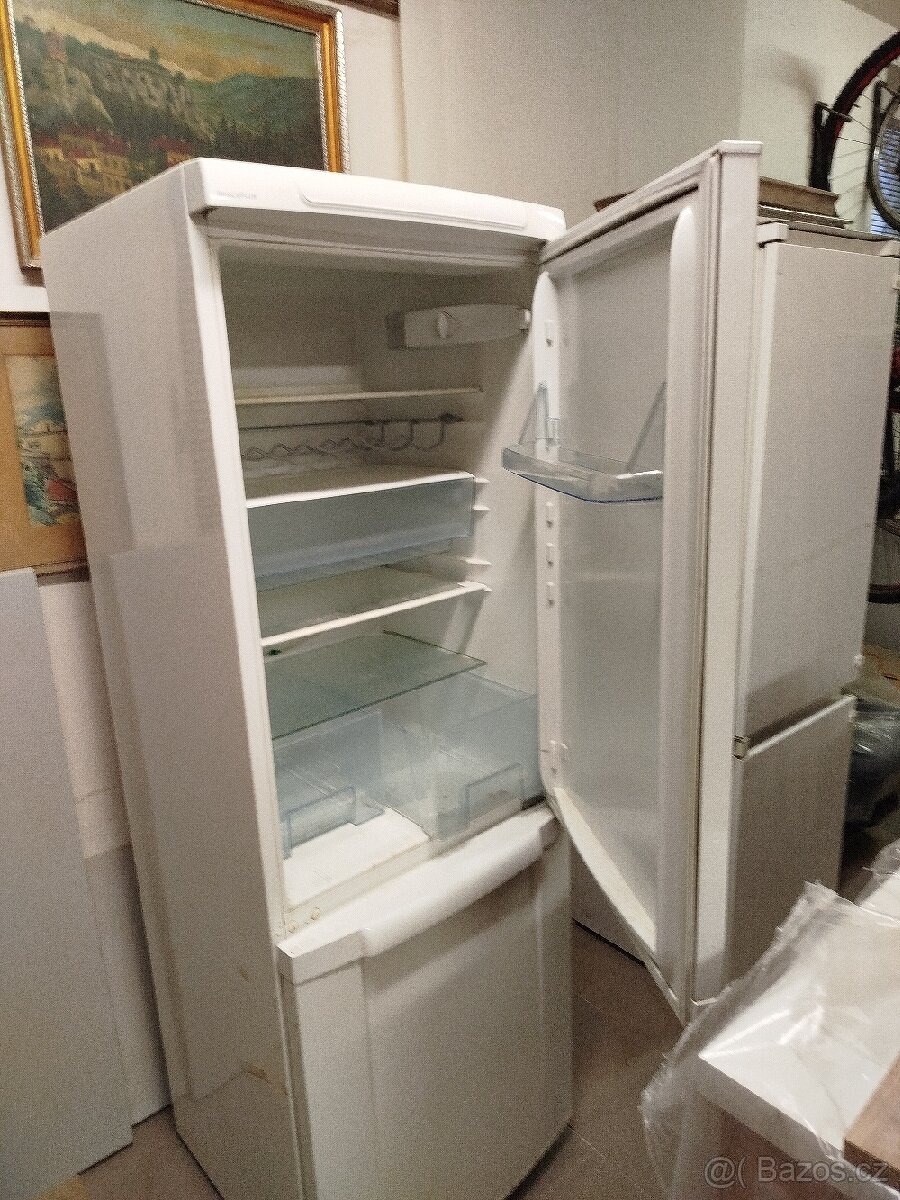 Lednice s mrazákem - 2