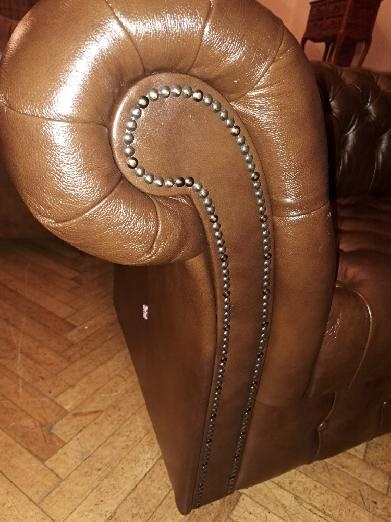 Top cena Nová sedačka Robert, Chesterield pravá kůže - 2