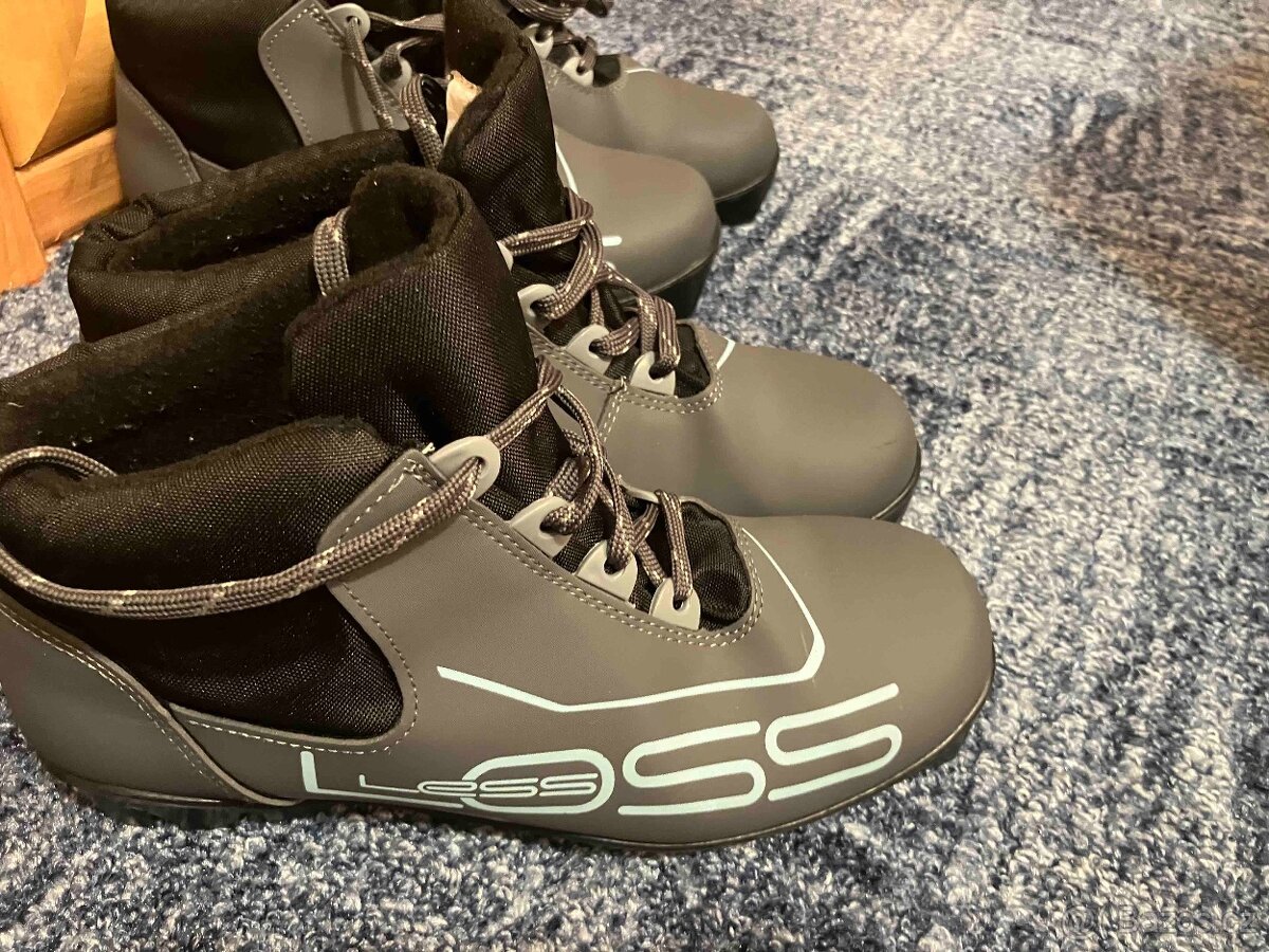 Boty na běžky NNN Spine RS Loss vel. 40 - 2 páry - 2