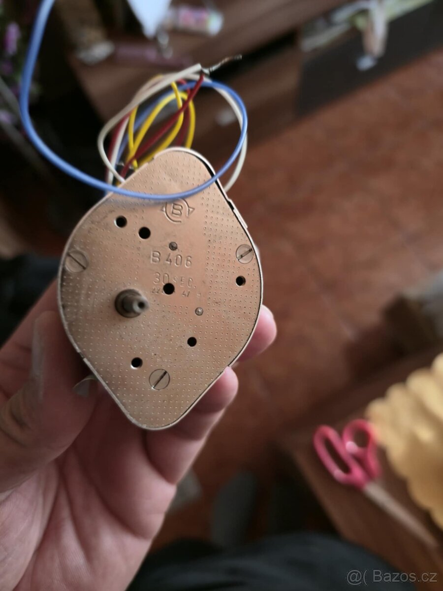 Synchronní převodový motor SMR 300-100 - 2