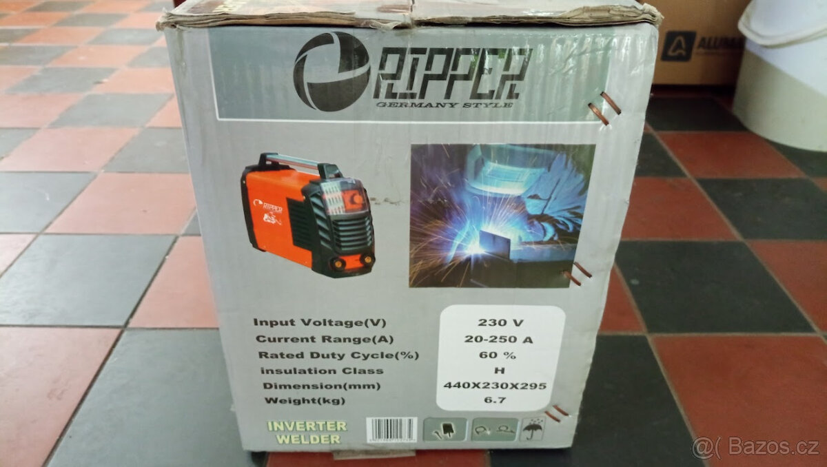 Invertorová svářečka RIPPER IGBT-250N - 2