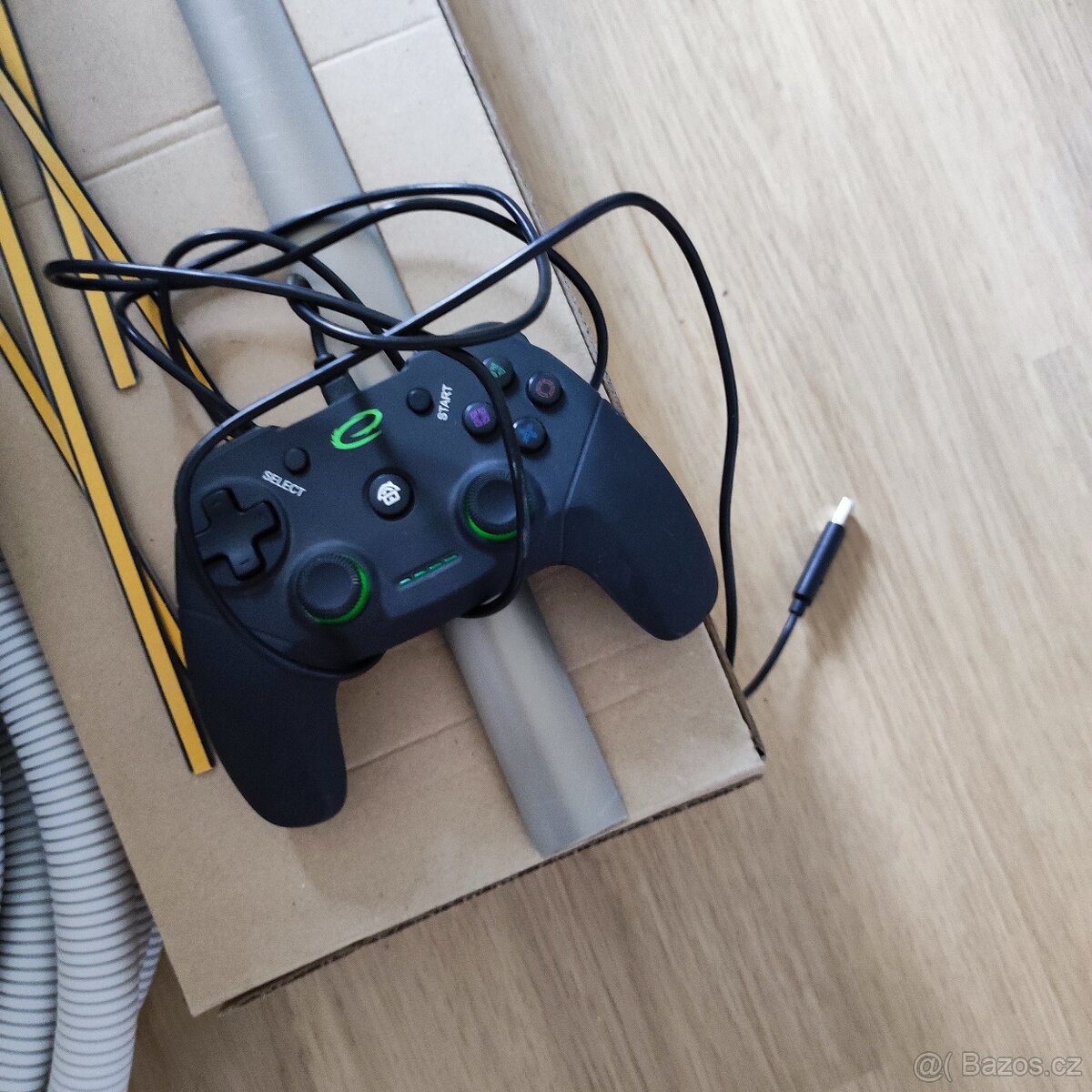 PC Xbox ovladač USB vibrační herní ovladač nový - 2
