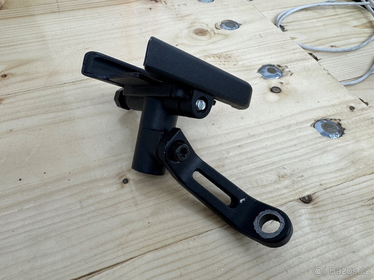 Držák telefonu na motorku - 2