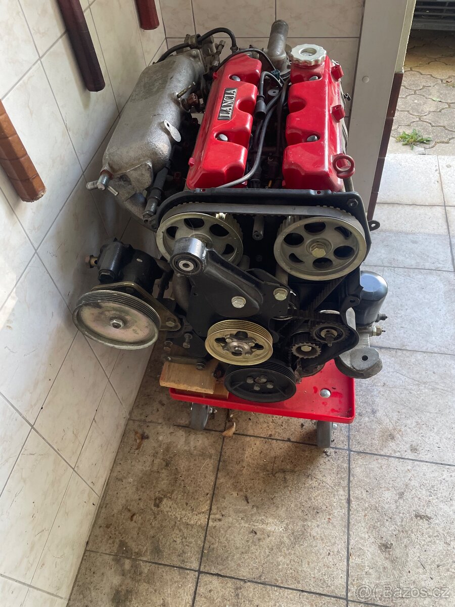 Lancia Delta Integrale - 2