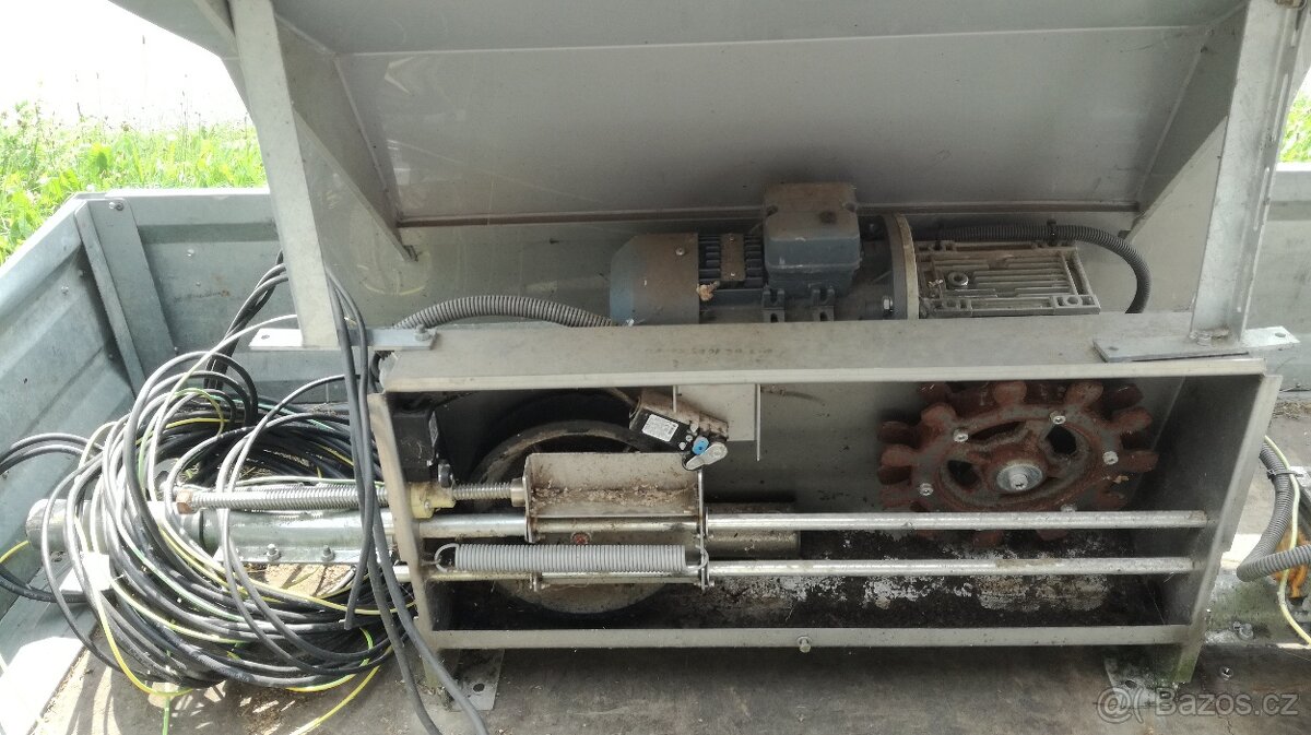 Dopravník krmiva - 2