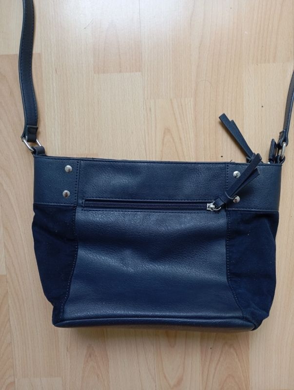 DÁMSKÁ KABELKA CROSSBODY - 2