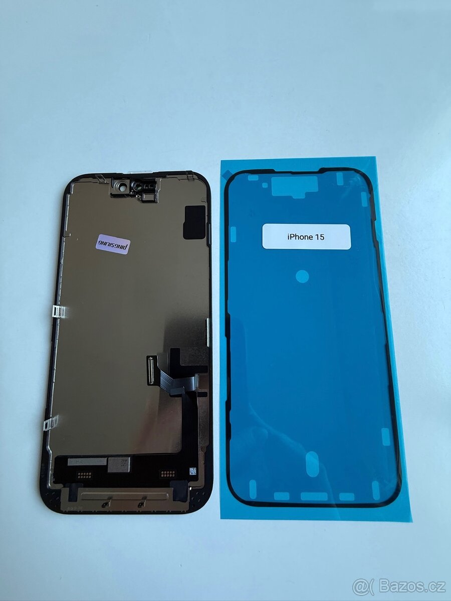 Nový displej pro iPhone 15 - 2