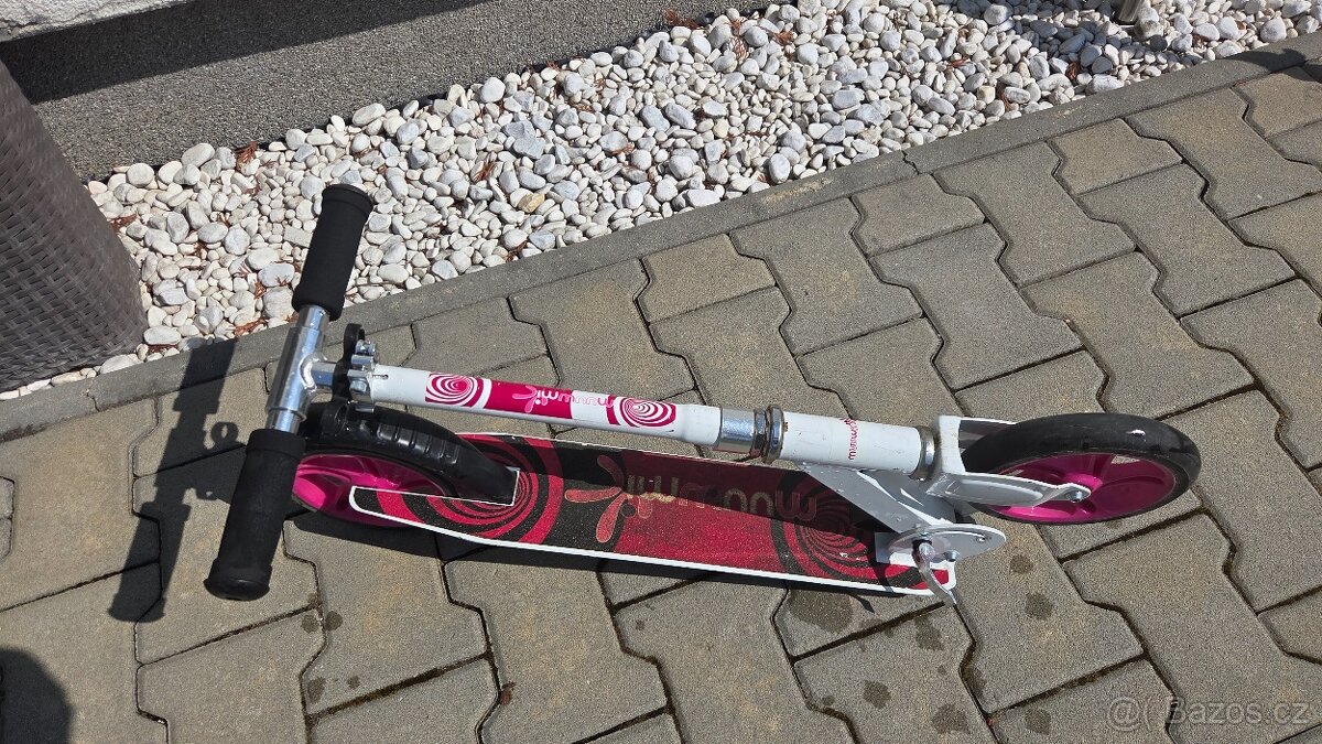 Dětská koloběžka Muuwmi 180 mm - 2