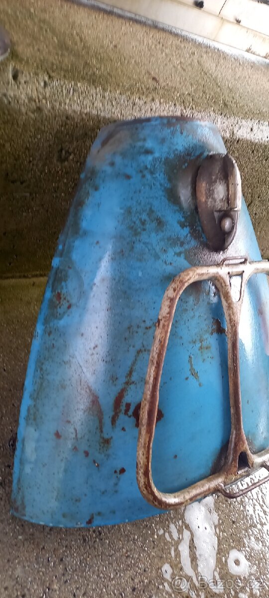 ČZ 175/501-502 skútr,prase - 2